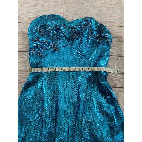 Vintage Mike Bennet Formals Women's Blue Sequin Evening Gown - 8 - Picture 7 of 14